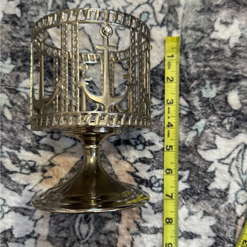 Bath & Body Works Silver Candle Base - Picture 10 of 10
